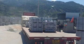 那曲 芝麻白仿形路沿石，直形路沿石