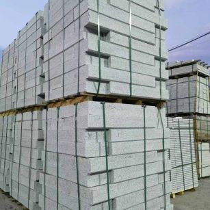 那曲 芝麻白花岗岩路沿石，路缘石，路肩石，道牙，立缘石，马路牙子，街沿石，侧石等