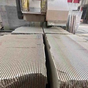 那曲 车间生产日常，黄金麻白麻花岗岩