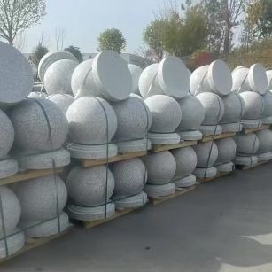 那曲 白麻花岗岩石材圆球，石球，挡车球，隔离球，景观石球，风水球等