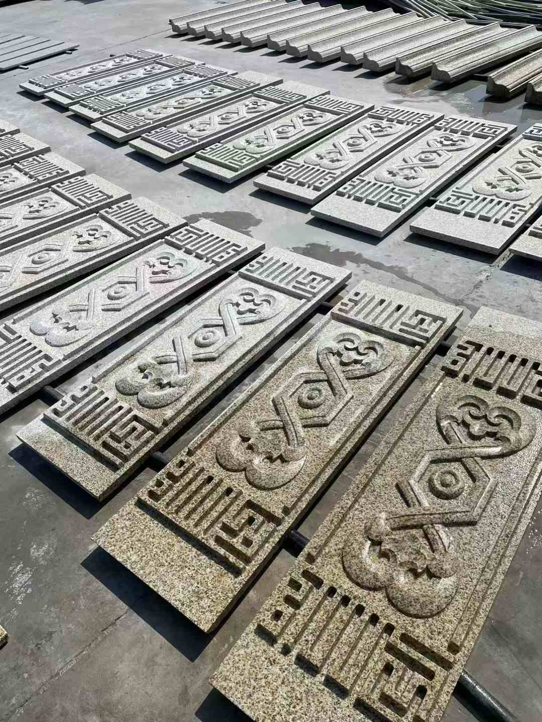 那曲 黄金麻花岗岩外墙雕刻板