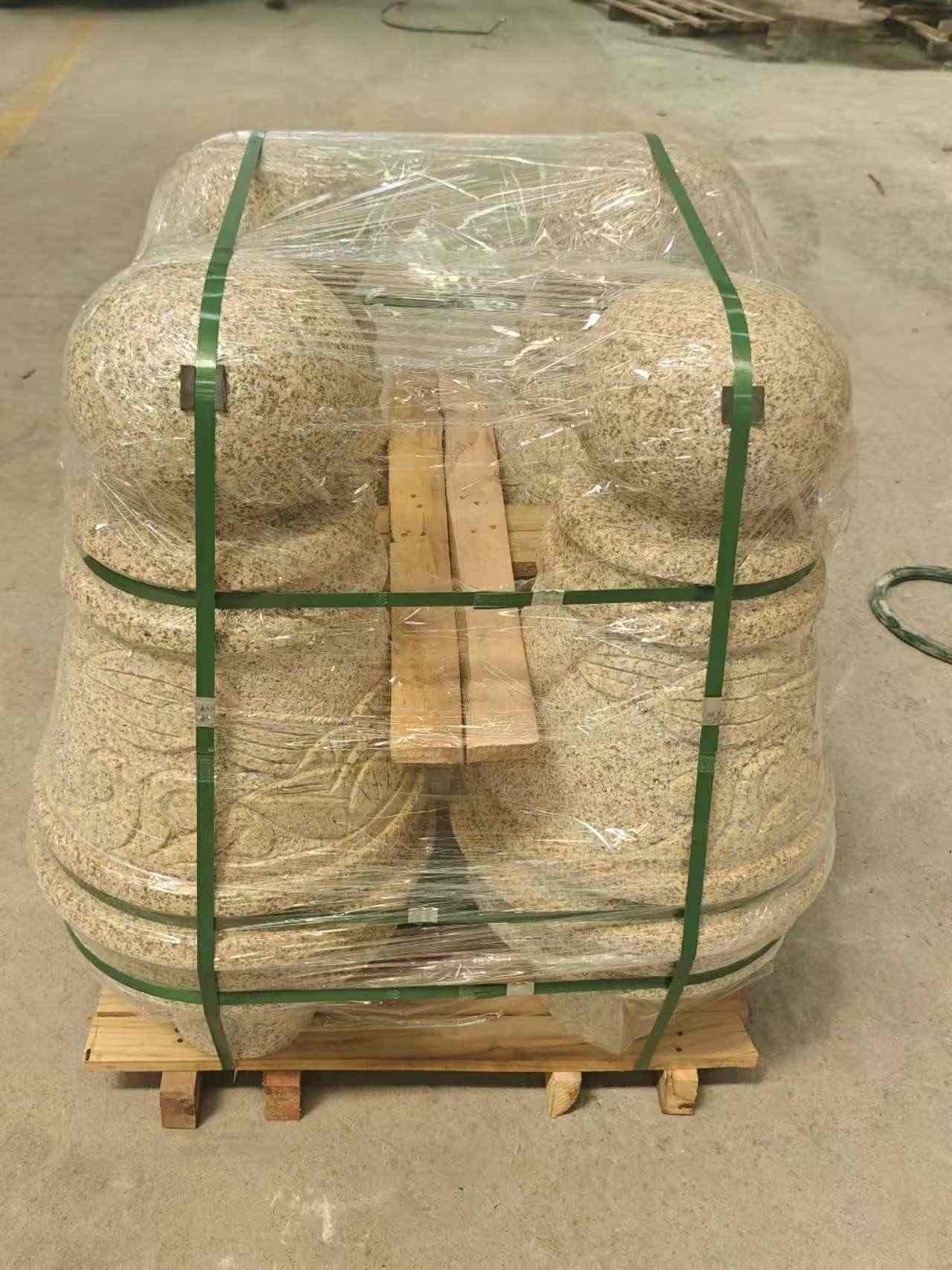 那曲 黄金麻异形定制雕花——棒棒糖挡车柱