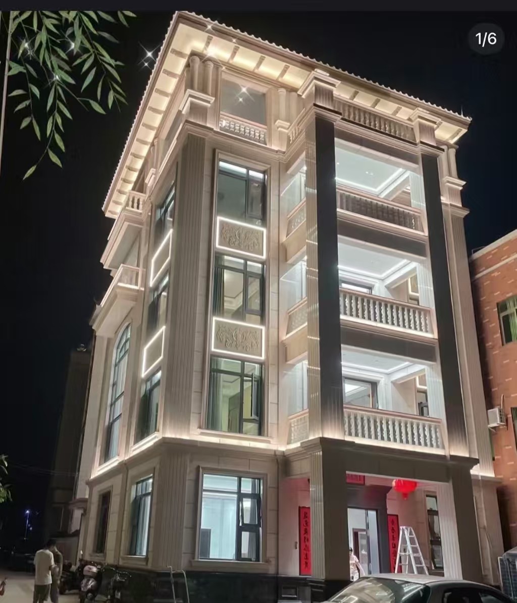 那曲 芝麻白花岗岩别墅外墙夜间效果