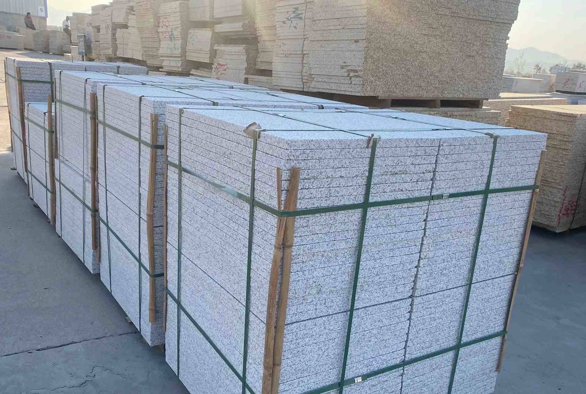 那曲 白麻花岗岩荔枝面地铺石