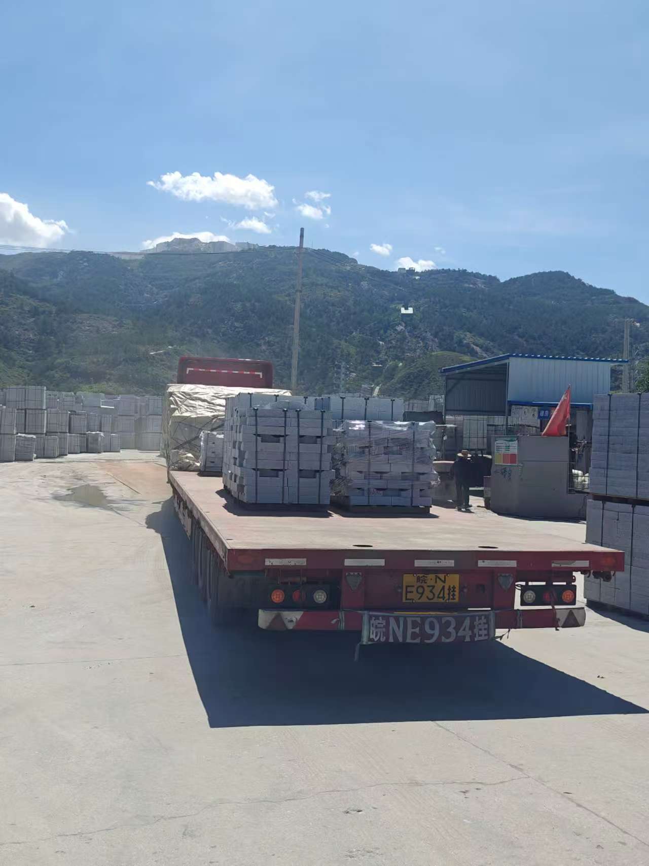 那曲 芝麻白仿形路沿石，直形路沿石